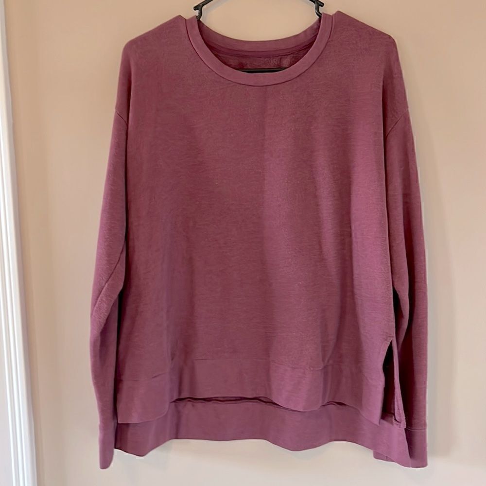 Womens’ Mossimo Supply Co. Sweatshirt Size L